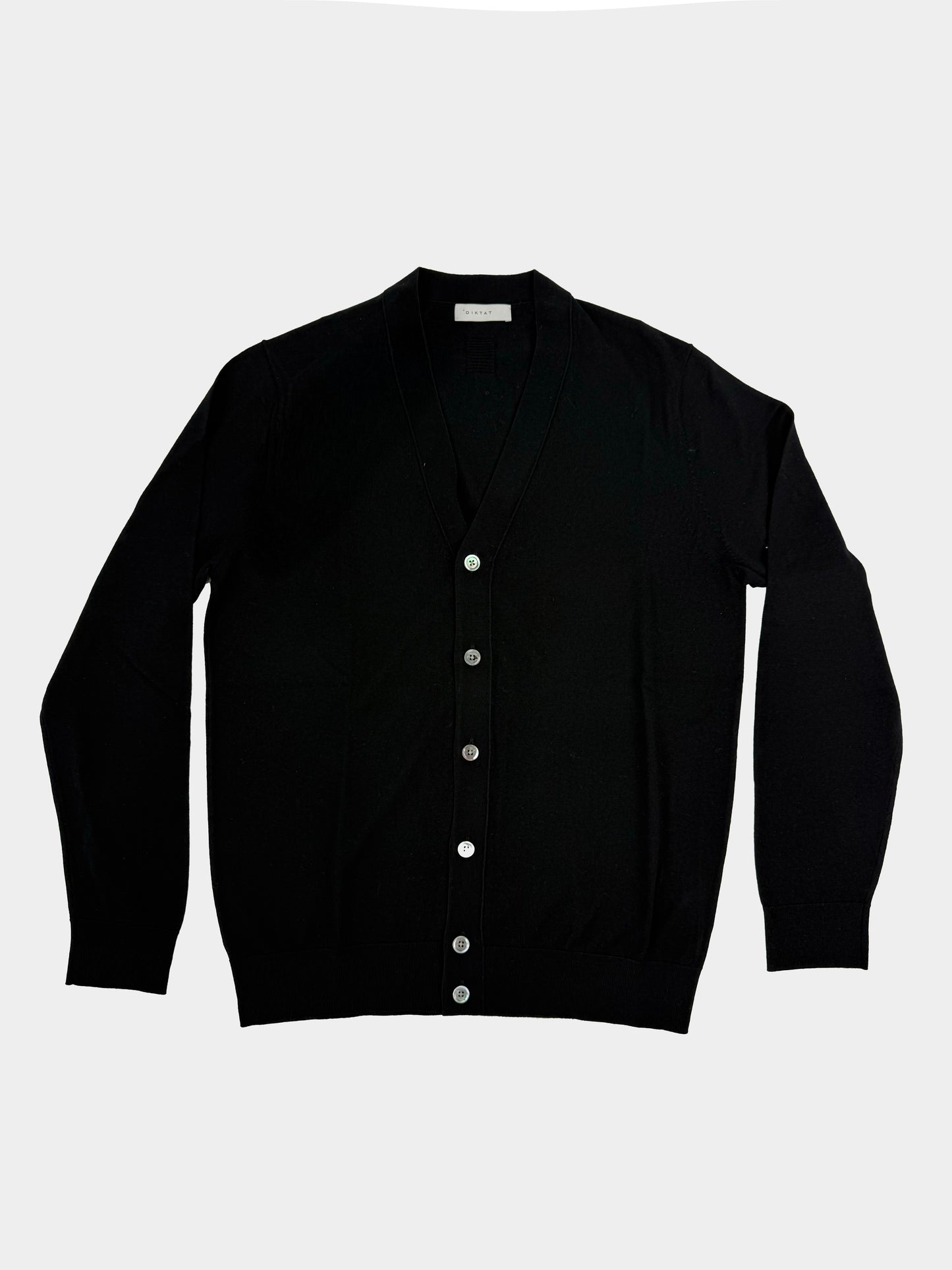 Cardigan in lana merinos DIKTAT