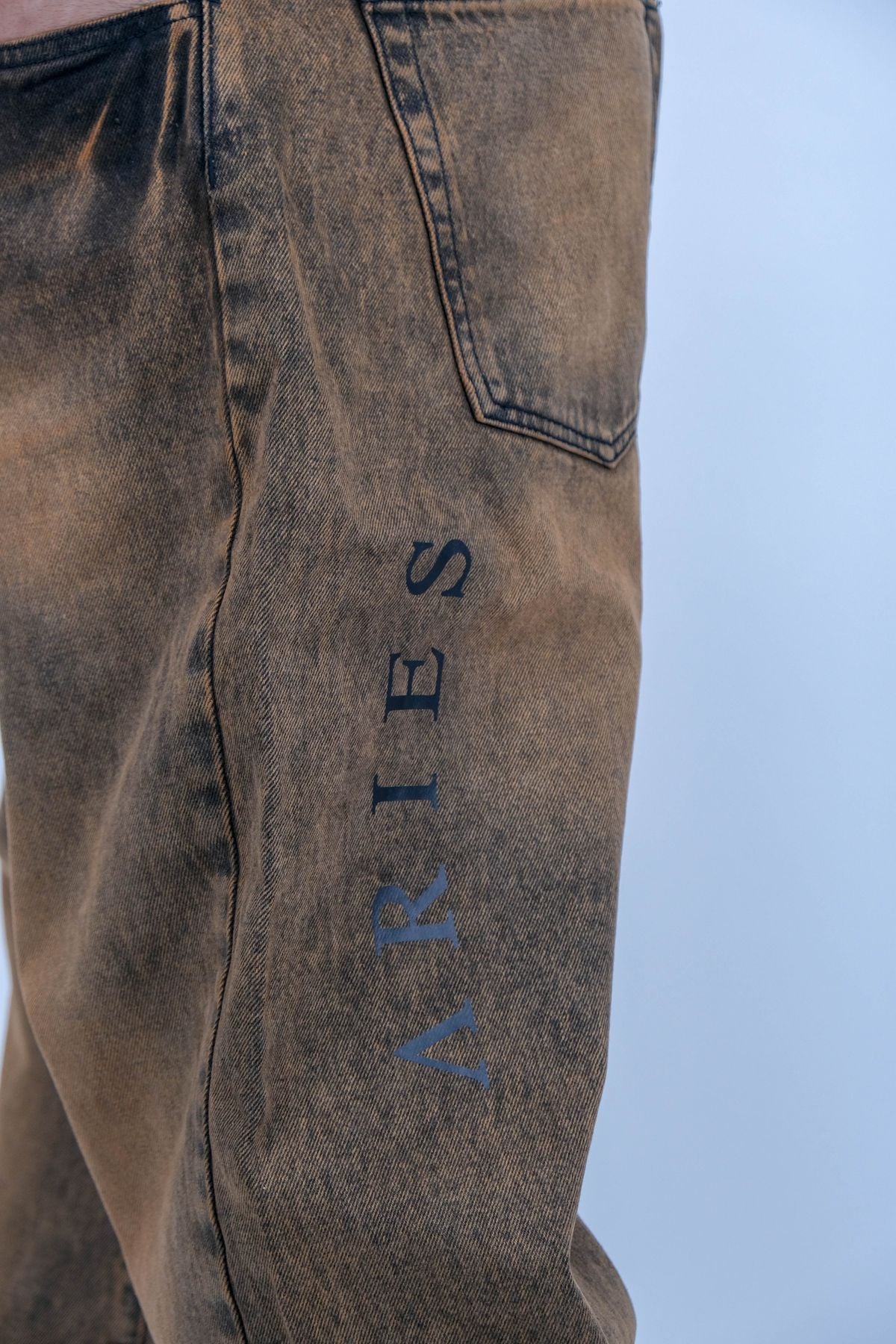 Pantaloni ARIES