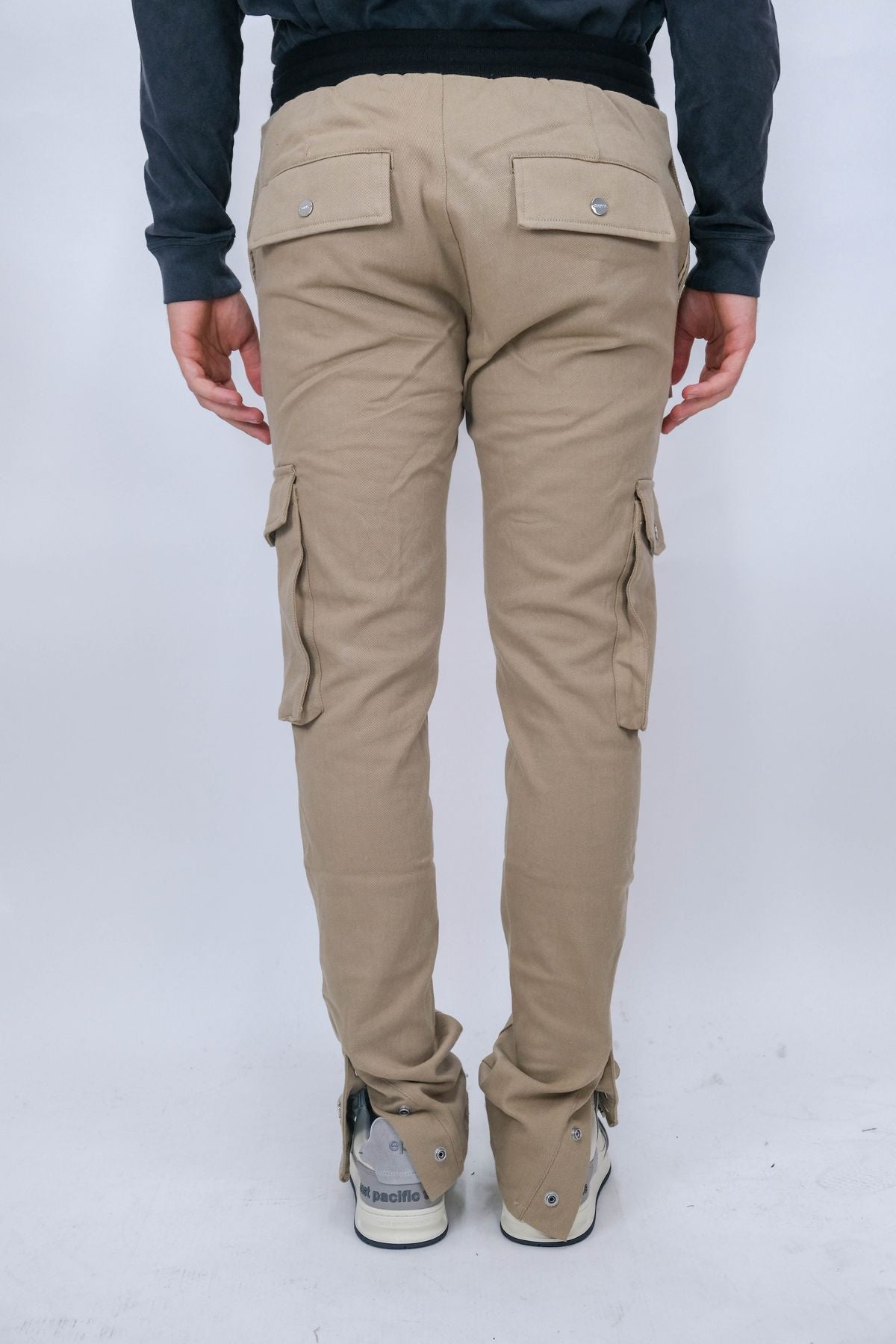 Pantaloni MOUTY PARIS