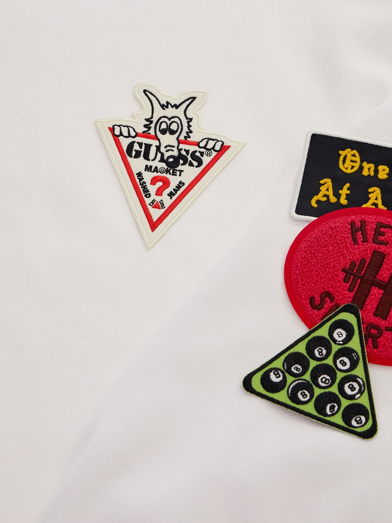 Felpa patch Guess Collab.