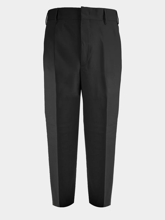 Lucio con crepes seta Cellar Door