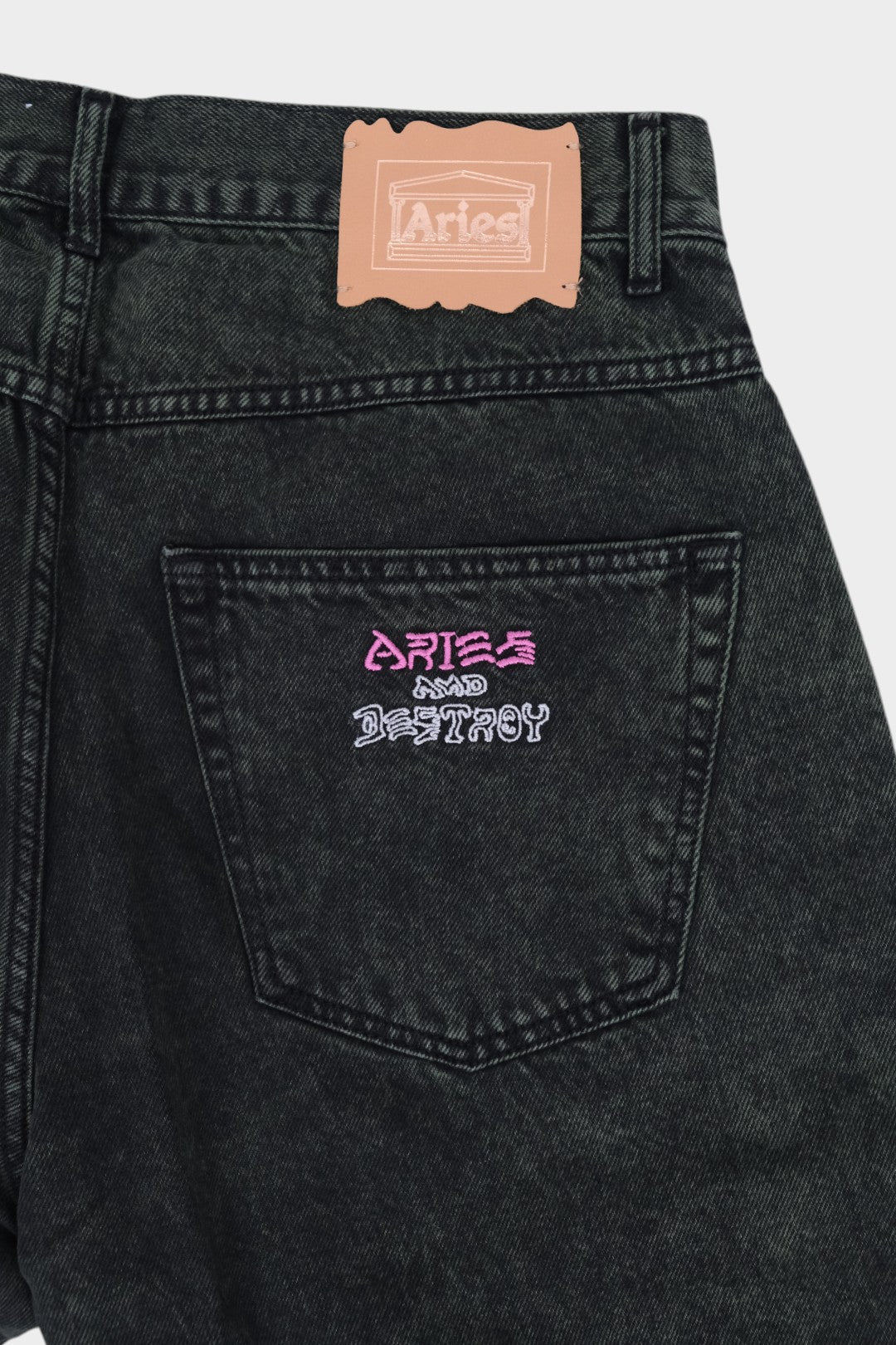 Jeans lavato ARIES